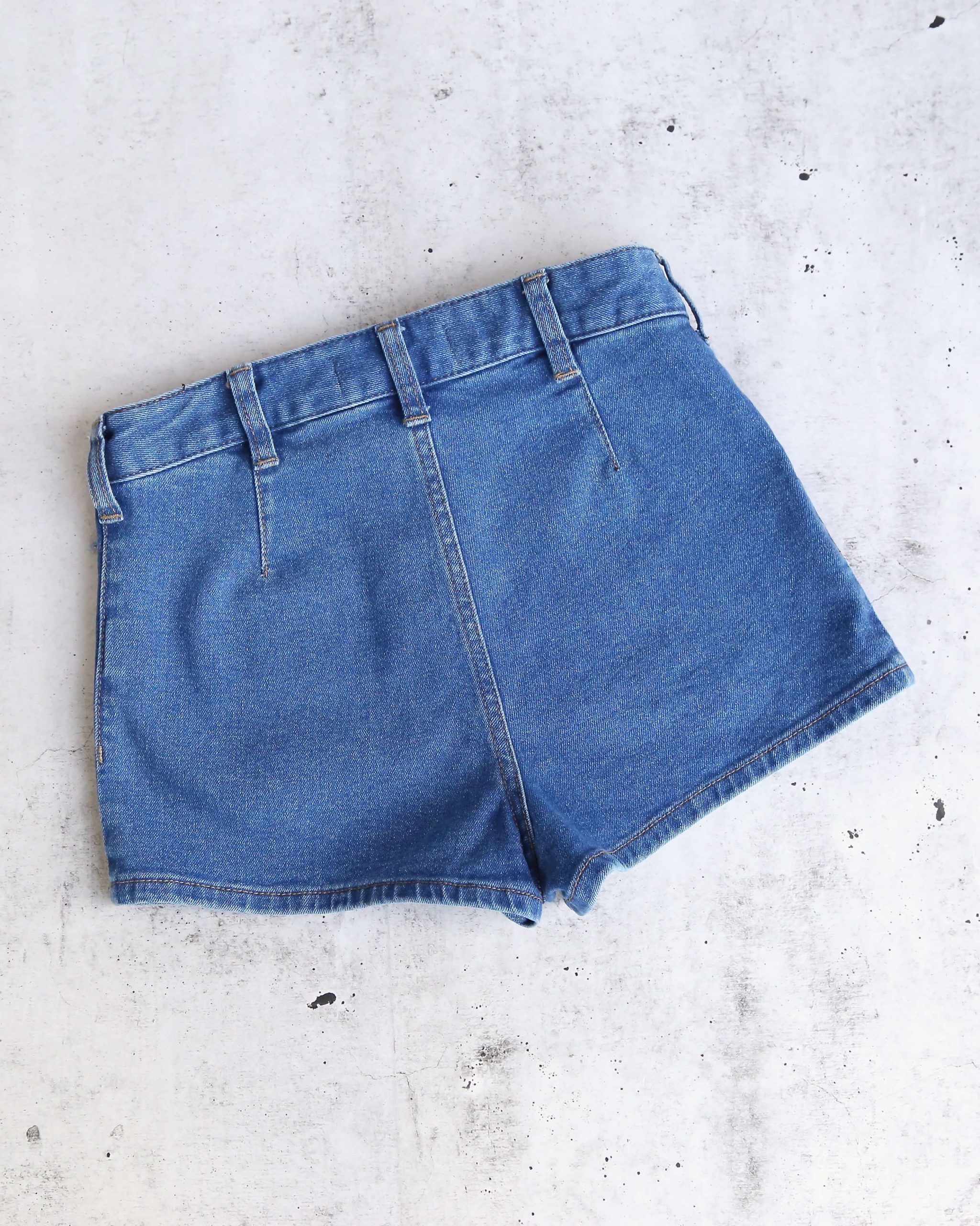 Free_People_Bridgette_Denim_Short_Shorts_in_Pacific_Indigo_Blue_OB889948_2.jpeg